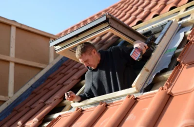 Pose de fenêtres de toit Velux à Busset